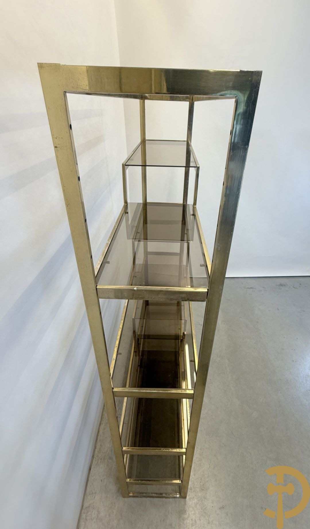 Etagère Belgochrom met fumé glas, jaren 