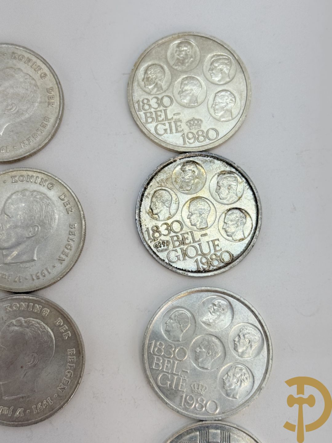 Verzameling munten w.o. zilveren Franse en Belgische 5 frankstukken, zilveren BNelgische stukken van 500 Fr., 250 fr. en 100 Fr e.a. + oude metalen munten