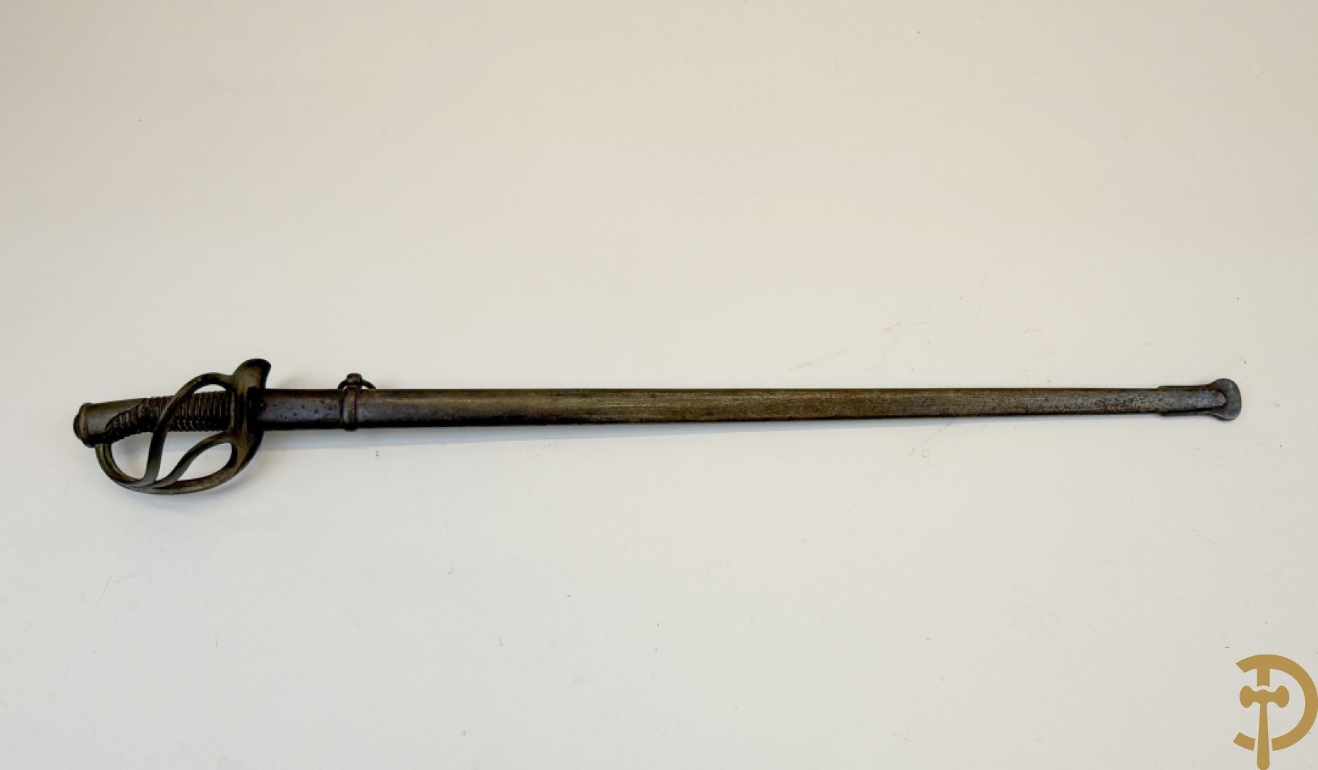 Sabel in schede van de Franse cavallerie, bovenaan gemerkt