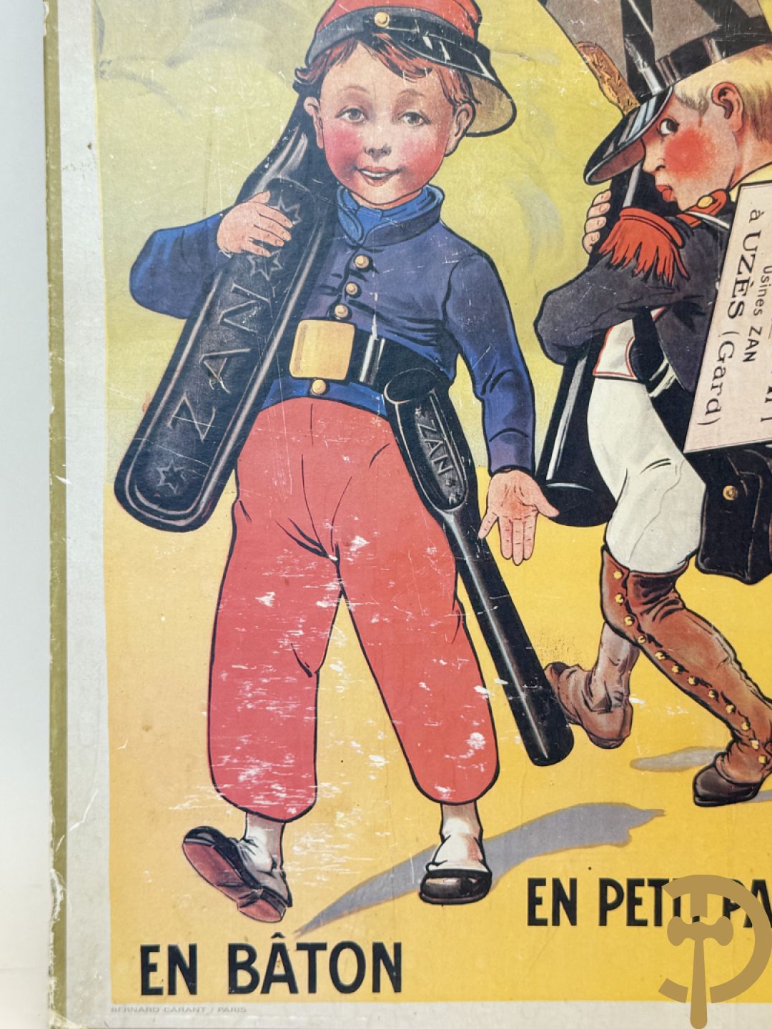 Lot kartonnen publiciteitsmateriaal o.a. Zan door Bernard Carant/Paris, G.ve Tessier Fils door Max Sidaine en Biscottes Reinette