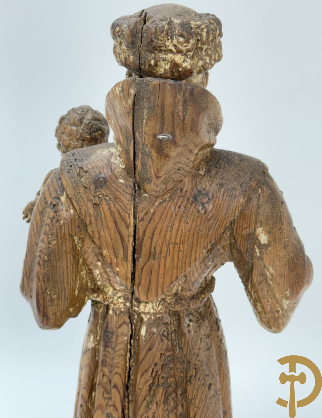 Houtsculptuur van een Heilige met kind