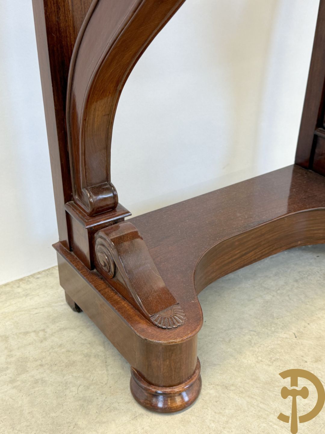 Mahoniehouten console met lade en arduinen blad, Charles X