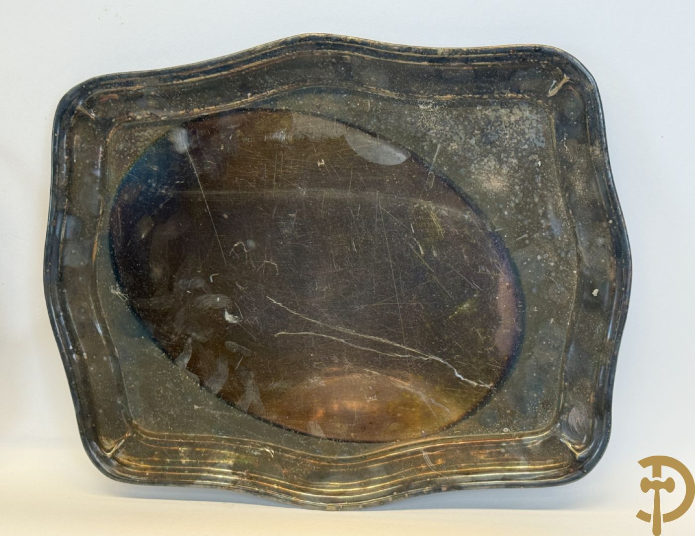 Lot verzilverde schalen, toasthouders, saucières en coupes