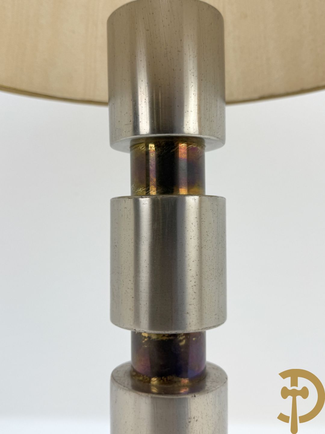 Vintage lampadaire op chromé voet