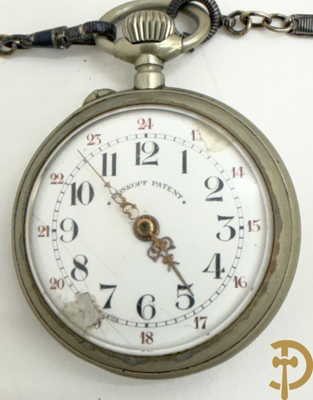 2 zakhorloges Roskpf + zakhorloge met jachtmotieven + zakhorlogehanger + 2 zakhorlogekasten + chrono (na te zien) + zakhorloge Bacschmed