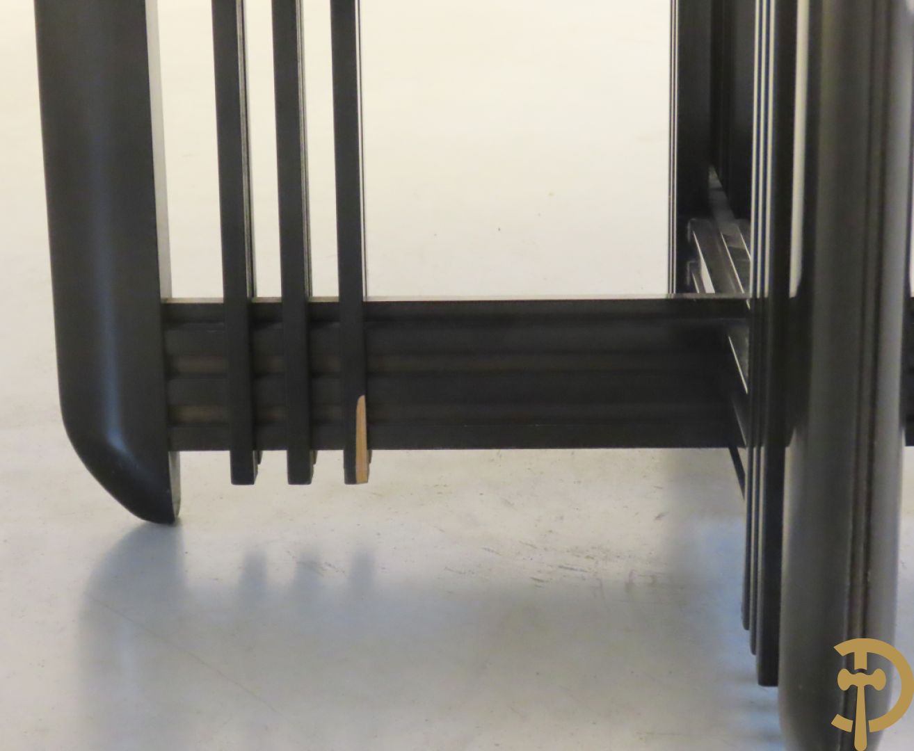 Grote ovale tafel van de Italiaanse ontwerper Umberto Asnago voor Giorgetti + 10 bijhorende hoogleunige stoelen