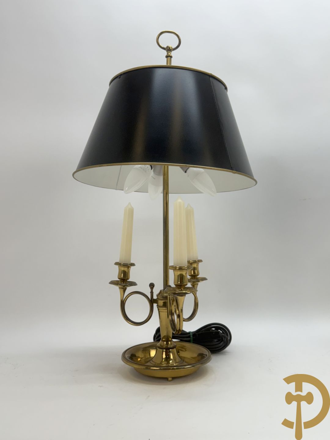 Twee koperen lampes bouillotte, 1 met bovenverlichting en 1 met kaarsenverlichting