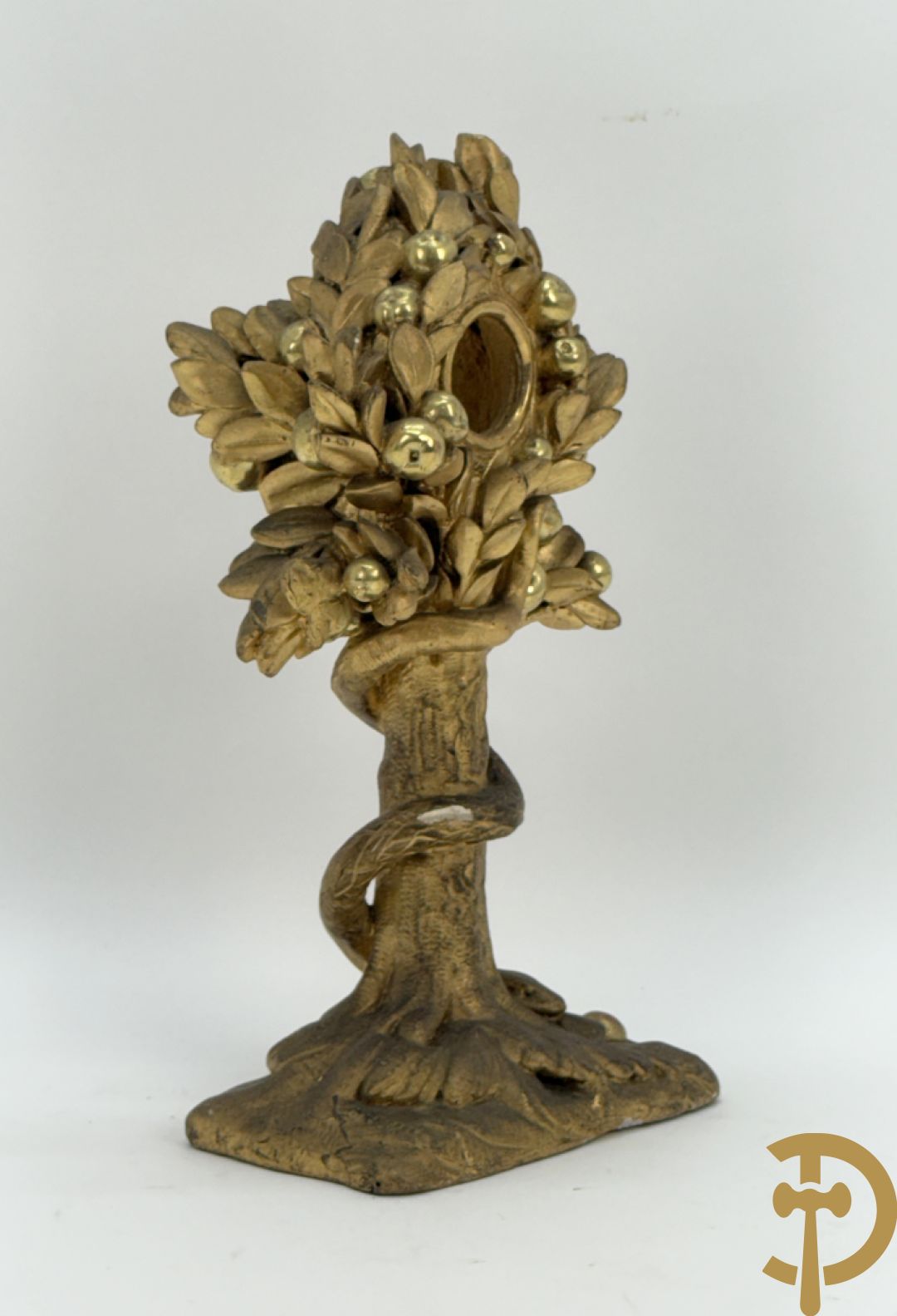 Houtgesculpteerde en vergulde relikwiehouder met boom uit het aards paradijs met de slang, 19e
