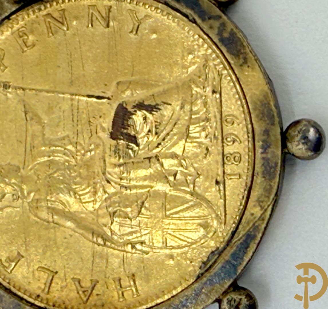 Broche gemaakt van half penny 1899 + dasspeld gemaakt van een California Fractional Gold Token met een Indiaans hoofd