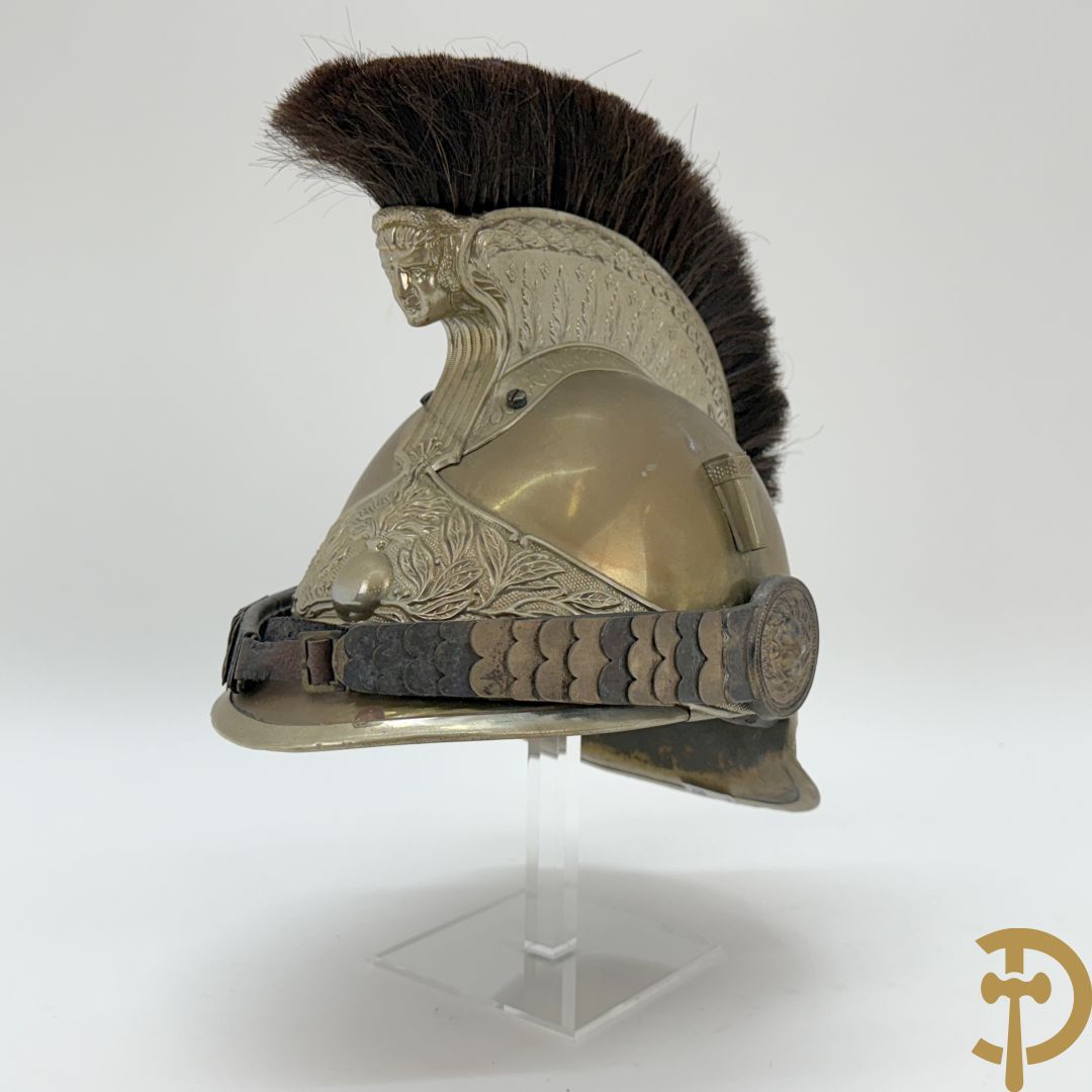 Koperen helm gendarme, model 1912