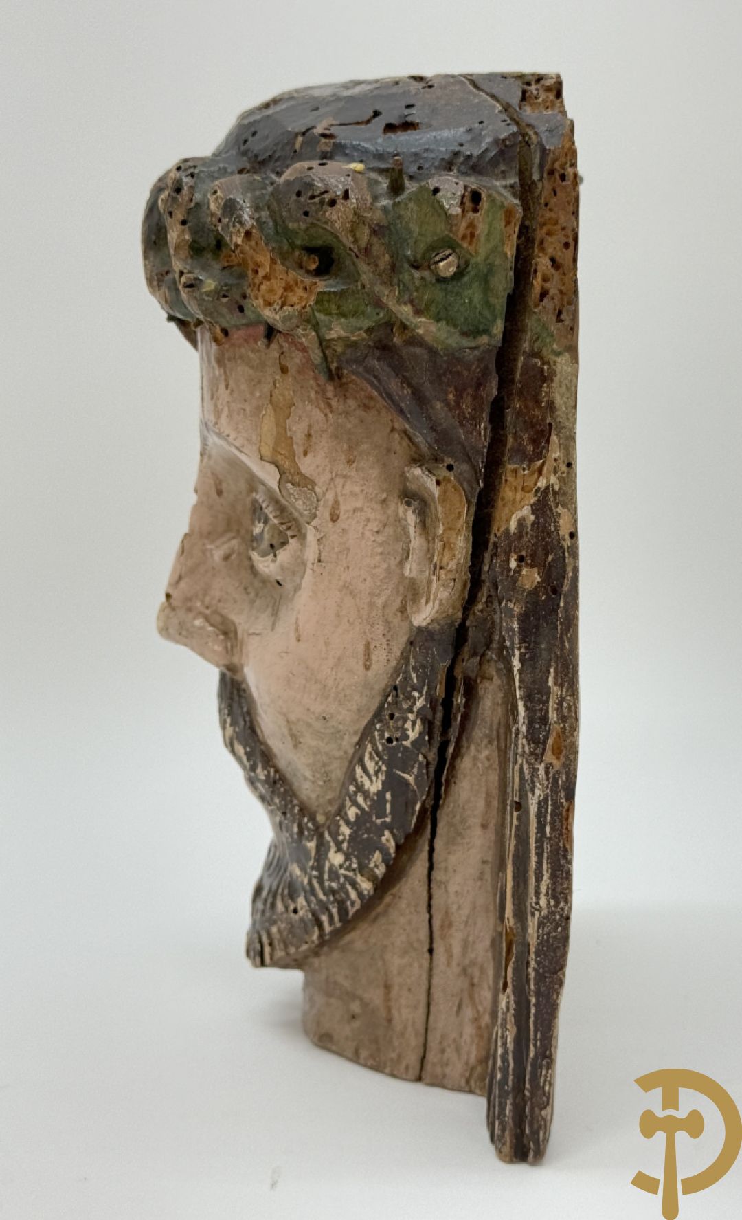 Gepolychromeerde houtsculptuur van Christushoofd