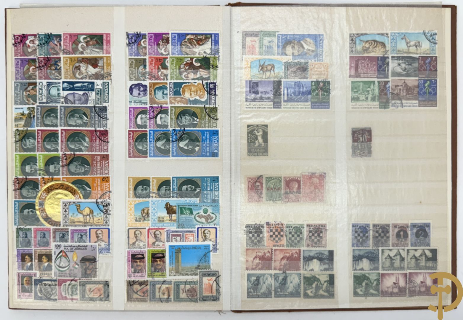 10 postzegelalbums van o.a. Duitsland, Congo, België, ... - Heel divers met veel zeldzame zegels