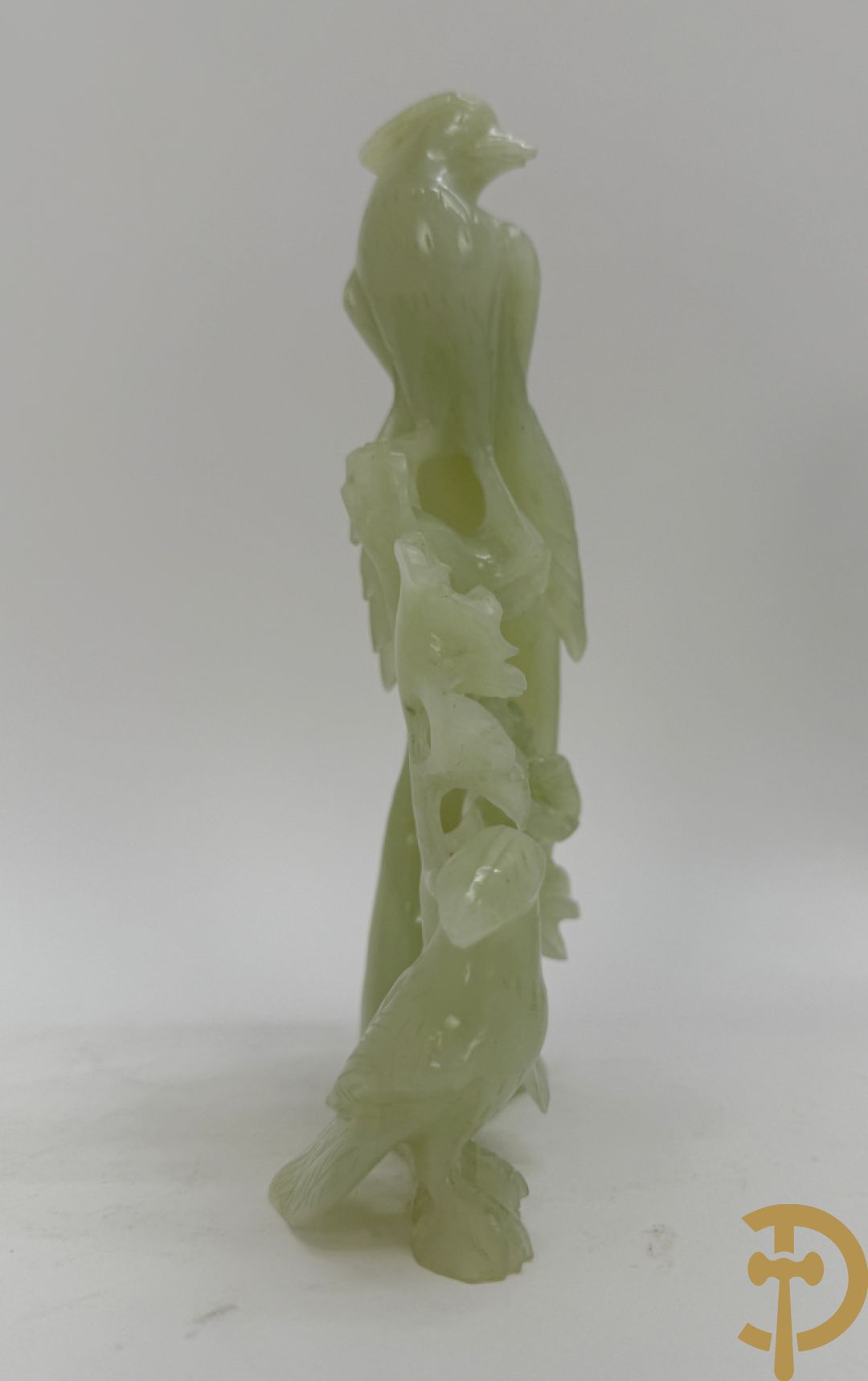 Jadeiet sculptuur van boom met vogels + koppel vogels op bloemen in jadeiet + 2 vogels op tak in jadeiet