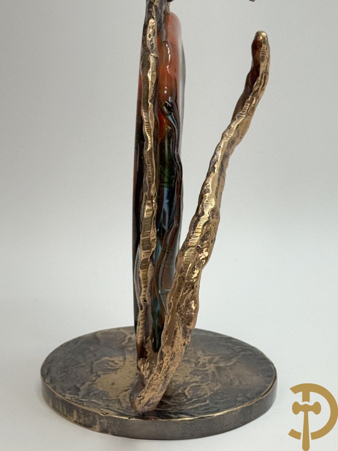 LOHE getekend - Bronssculptuur van poes met glaspasta