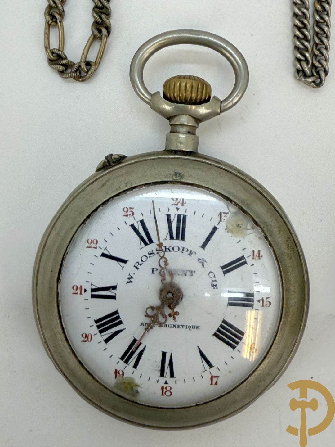 Zes zakhorloges w.o. 1 zilveren en Roskopf + horlogekettingen