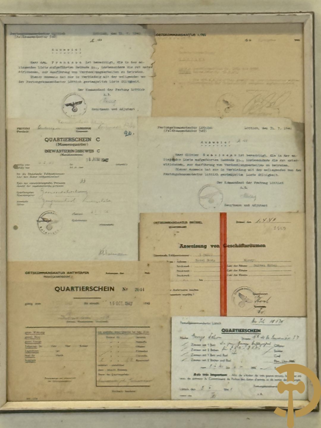 Zeven ingelijste documenten over Duitse W.O. II