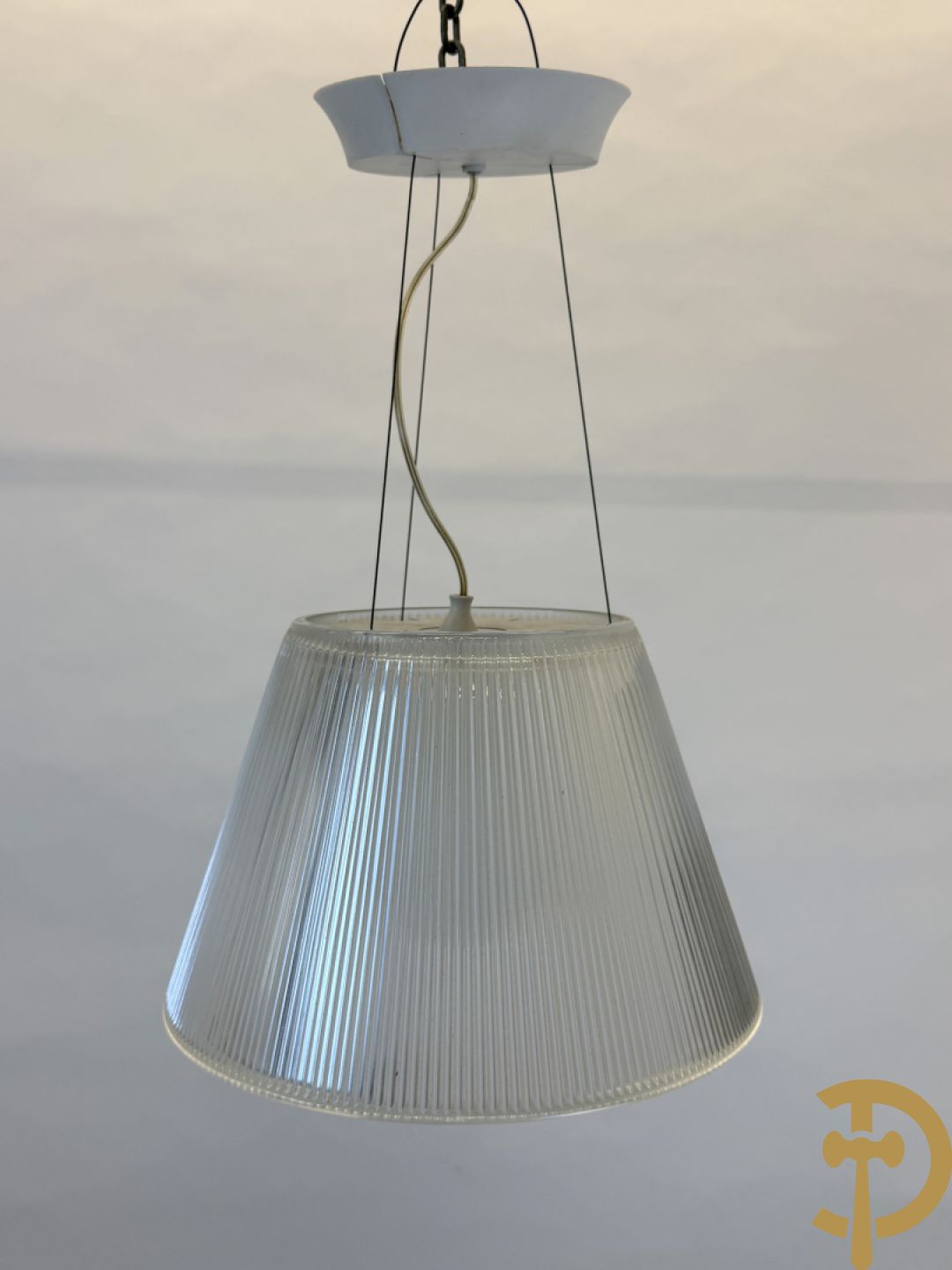 Paar Floss Romeo Moon hanglampen, ontworpen door Starck Philippe