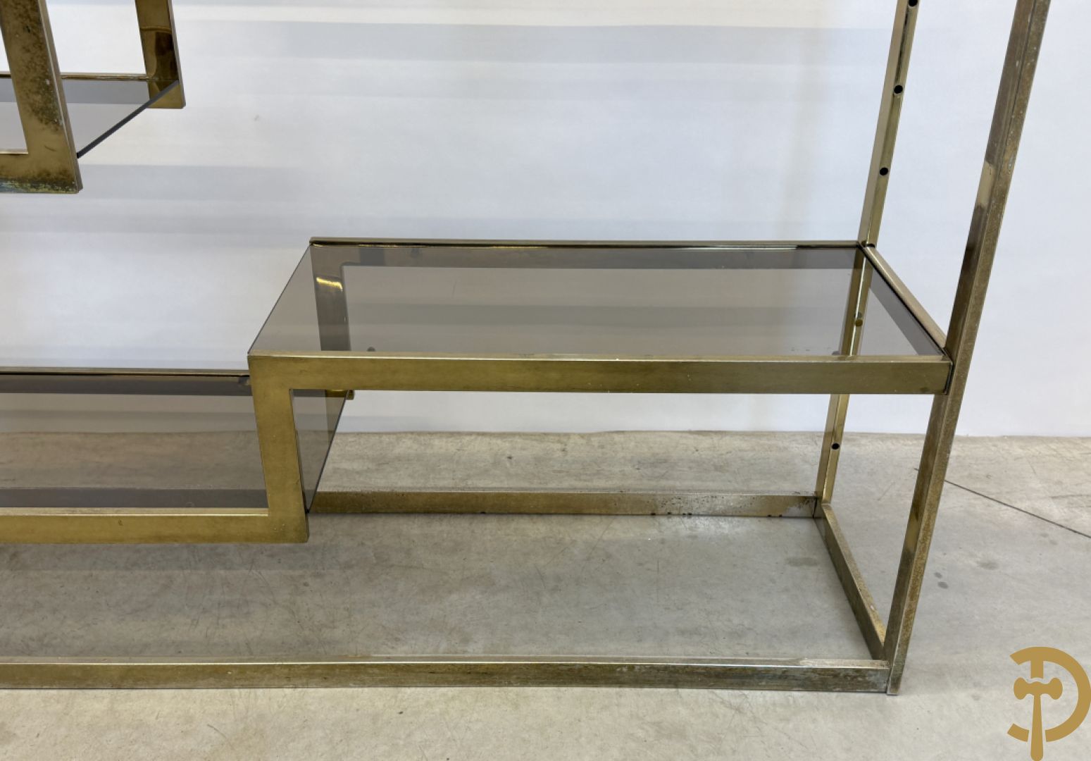 Etagère Belgochrom met fumé glas, jaren 