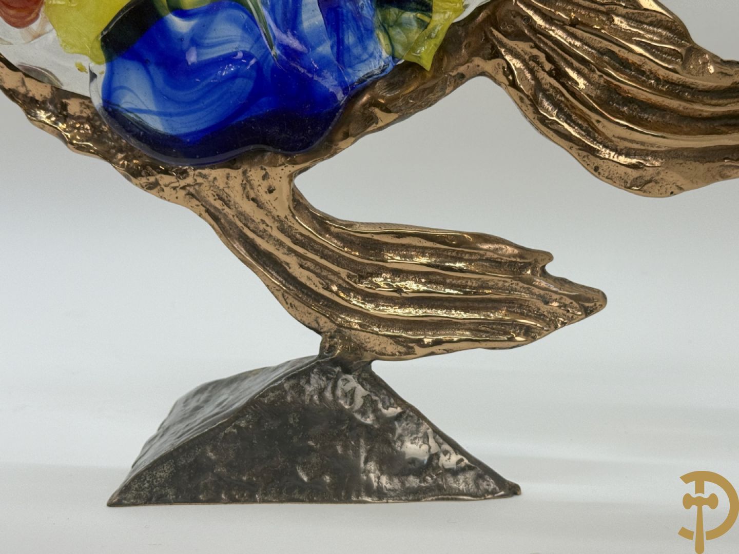 LOHE getekend - Bronssculptuur van vis met glaspasta