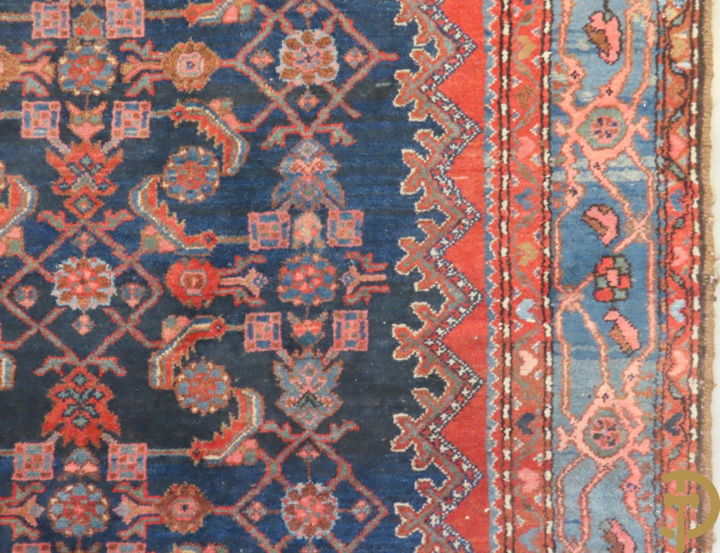 Oosters handgeknoopt tapijt Malayer met geometrisch bloemenpatroon op blauwe fond