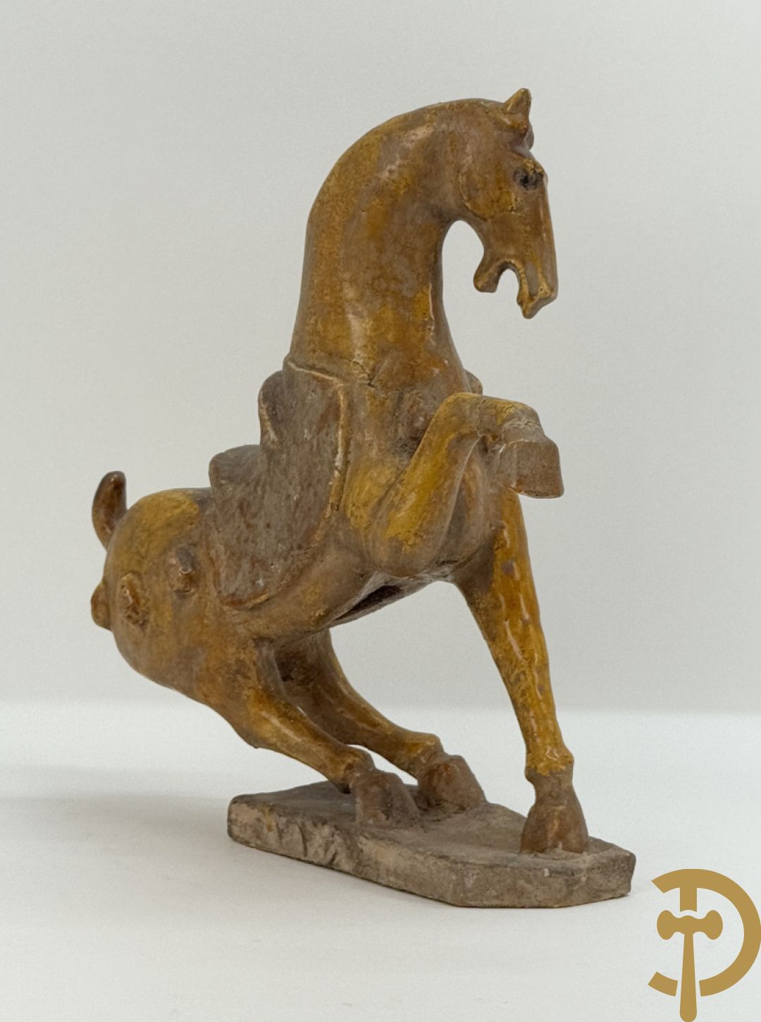 Gekleurd keramieken Aziatisch tang paard