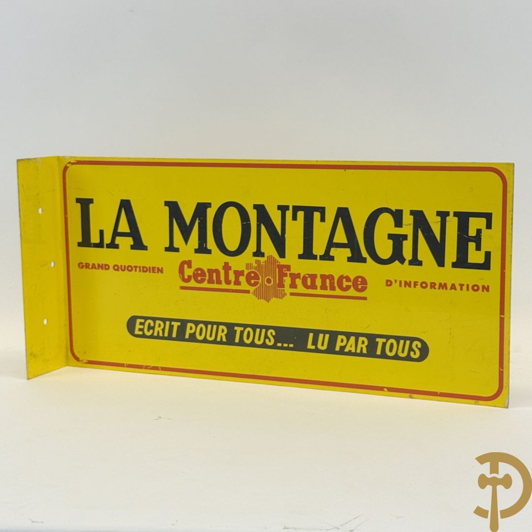 Metalen beschilderd reclamepaneel La Montagne, double face