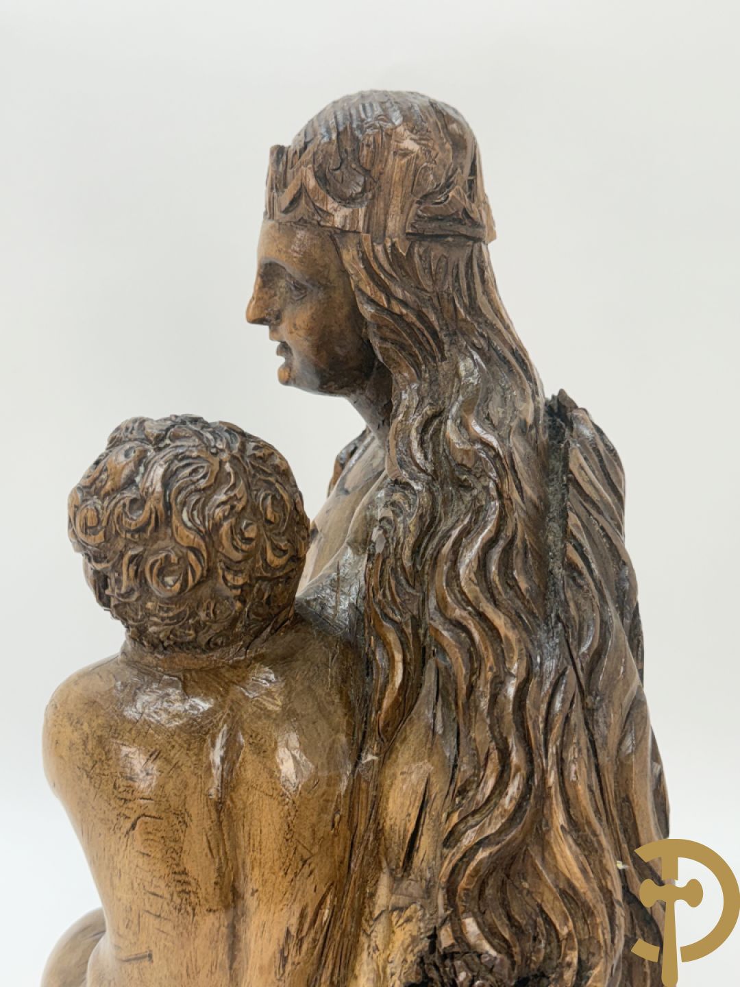 Houtsculptuur Madonna met kind