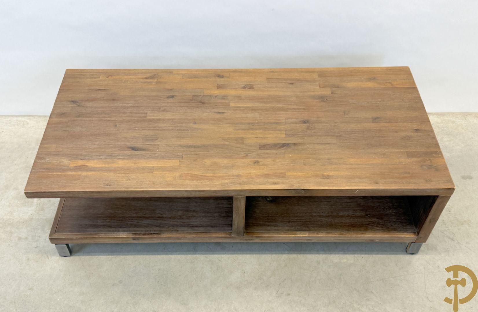 Lage salontafel in teakhout