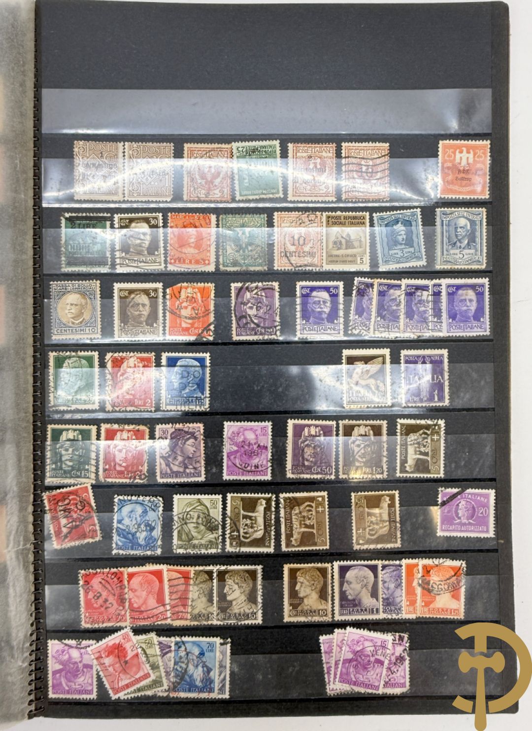 10 postzegelalbums van o.a. Duitsland, Congo, België, ... - Heel divers met veel zeldzame zegels