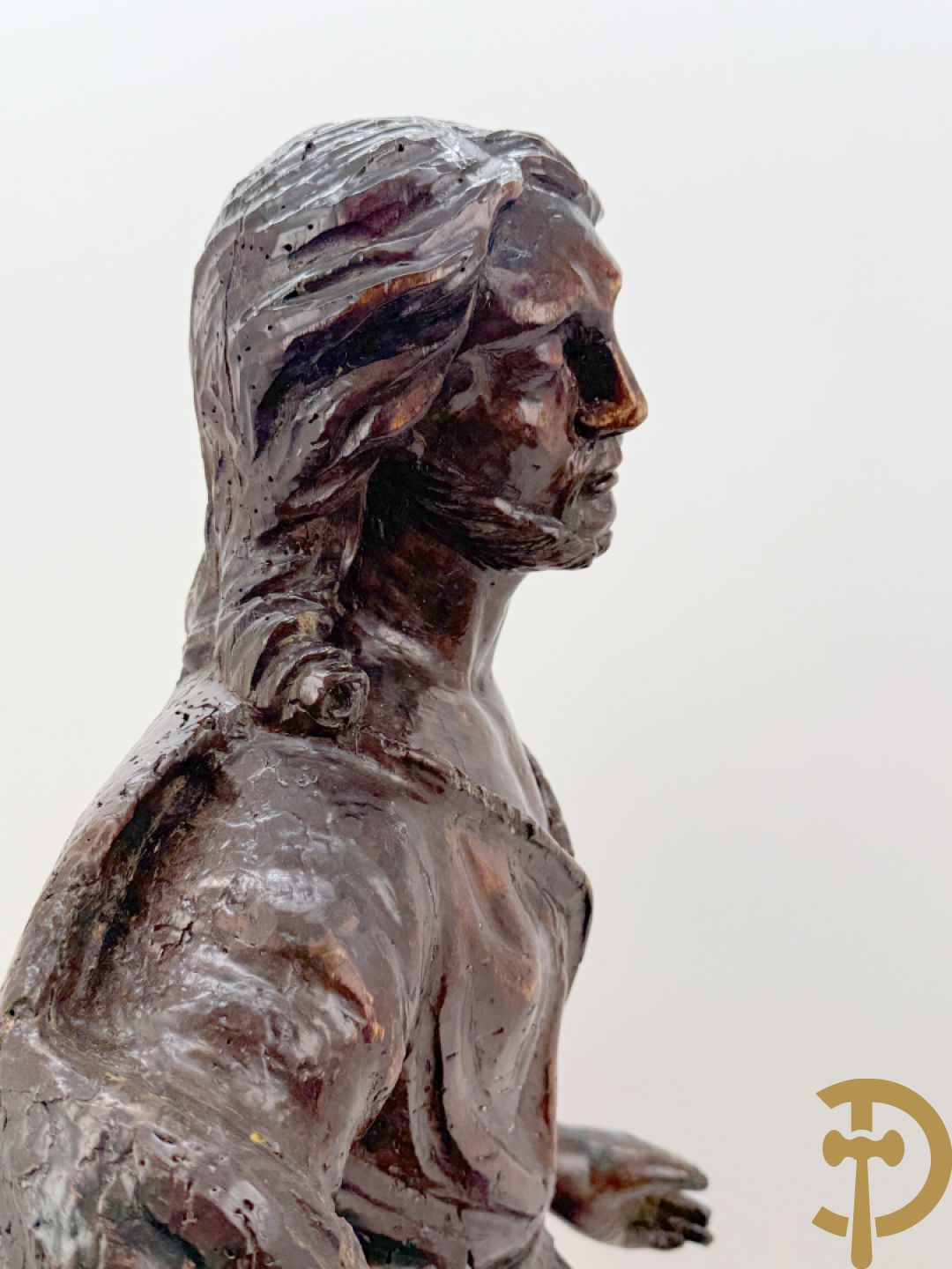 Houtgesculpteerde antieke religieuse voorstelling van evangelist, 18e