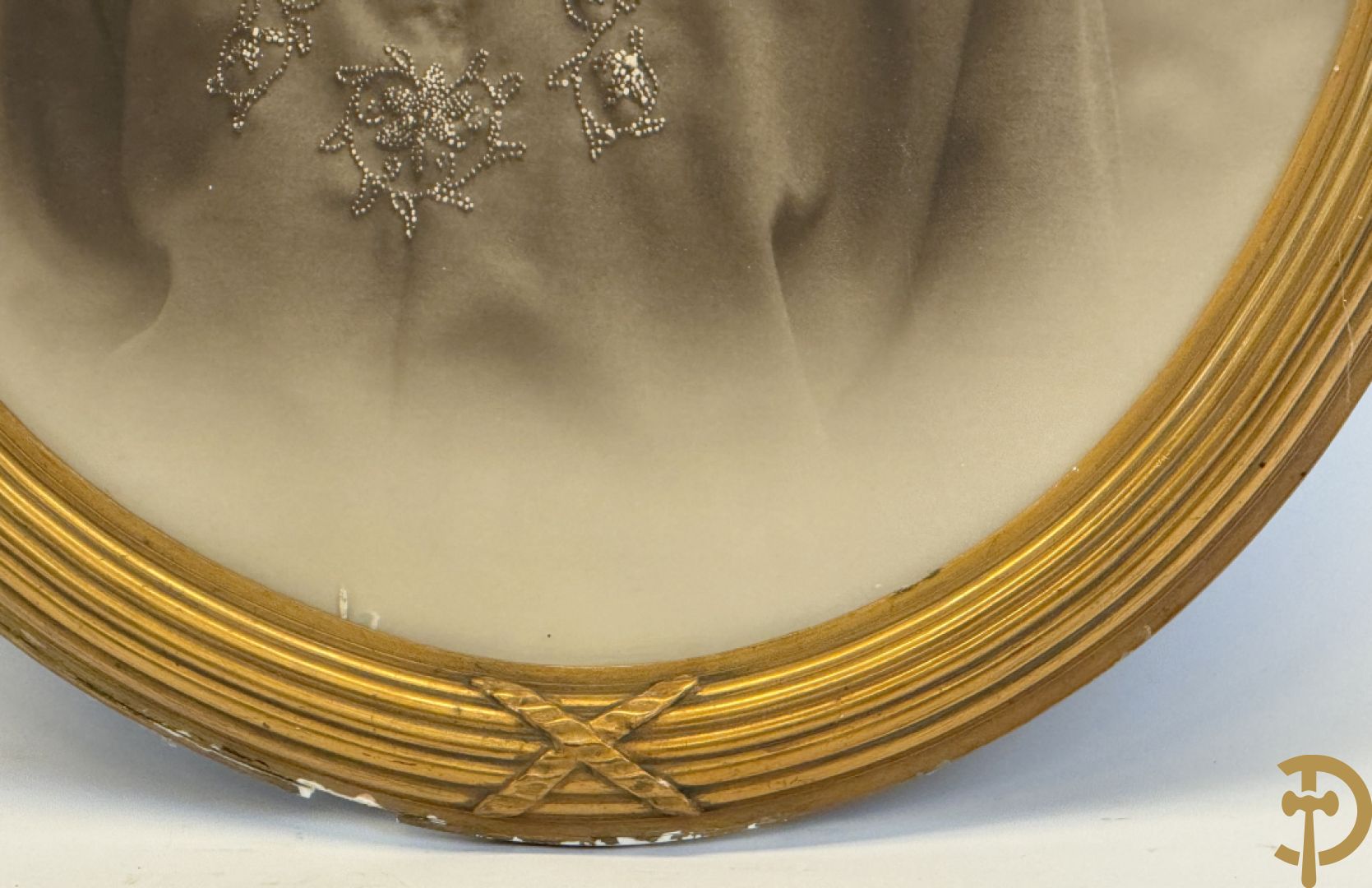 Paar ovale Louis XVI lijsten met portretten + VERBRUGGE getekend 