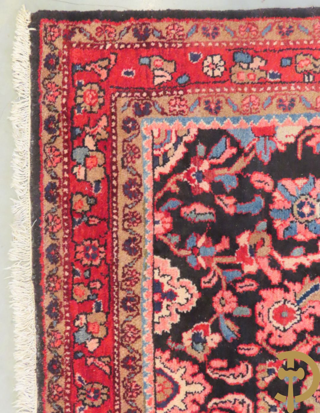 Iranees handgeknoopt tapijt met bloemendecor op blauwe fond, Nanadi