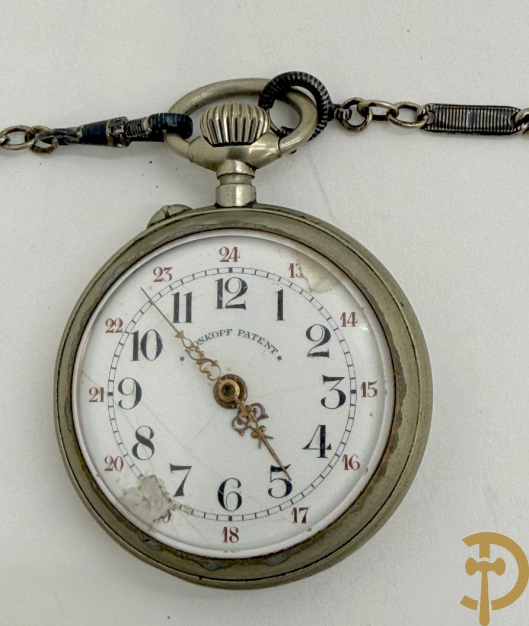 2 zakhorloges Roskpf + zakhorloge met jachtmotieven + zakhorlogehanger + 2 zakhorlogekasten + chrono (na te zien) + zakhorloge Bacschmed