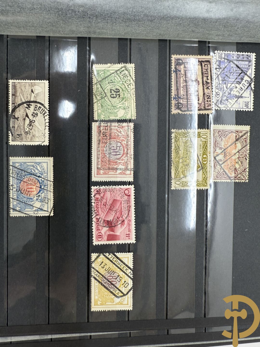 10 postzegelalbums van o.a. Duitsland, Congo, België, ... - Heel divers met veel zeldzame zegels
