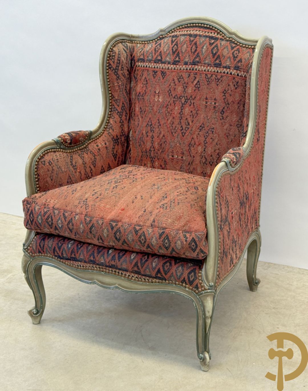 Gepatineerde en gemonochromeerde Louis XV bergère
