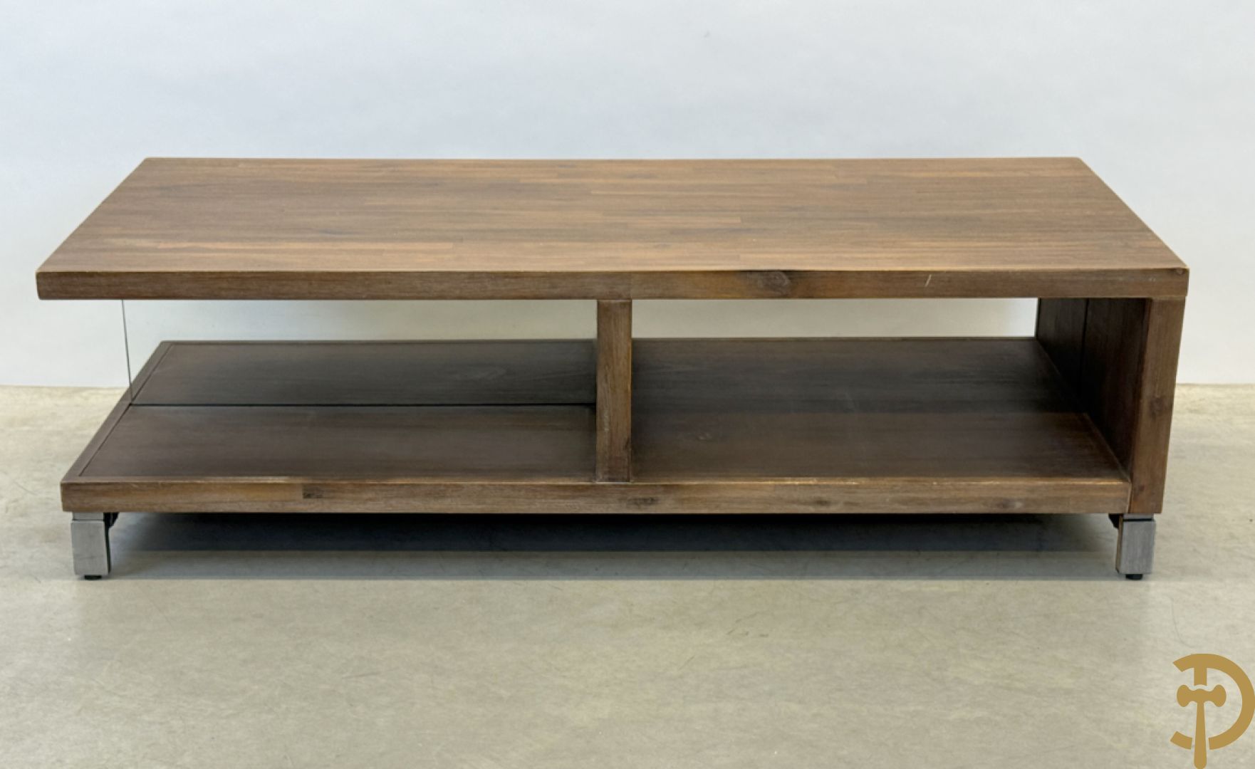 Lage salontafel in teakhout