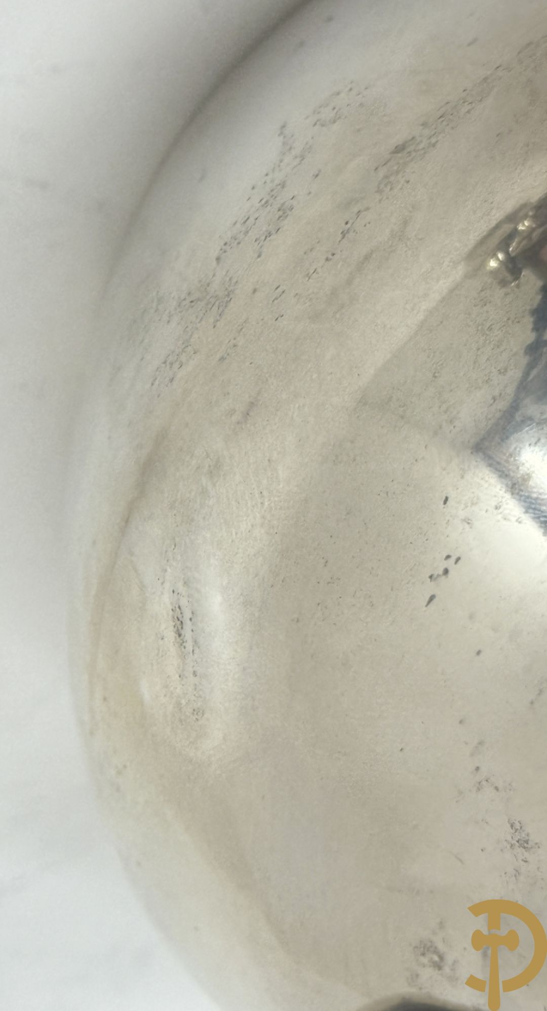 Massief zilveren koffiekan bezet met zwaan + bijhorende melkkan en suikerpot, 19e