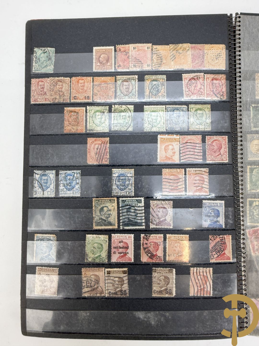 10 postzegelalbums van o.a. Duitsland, Congo, België, ... - Heel divers met veel zeldzame zegels