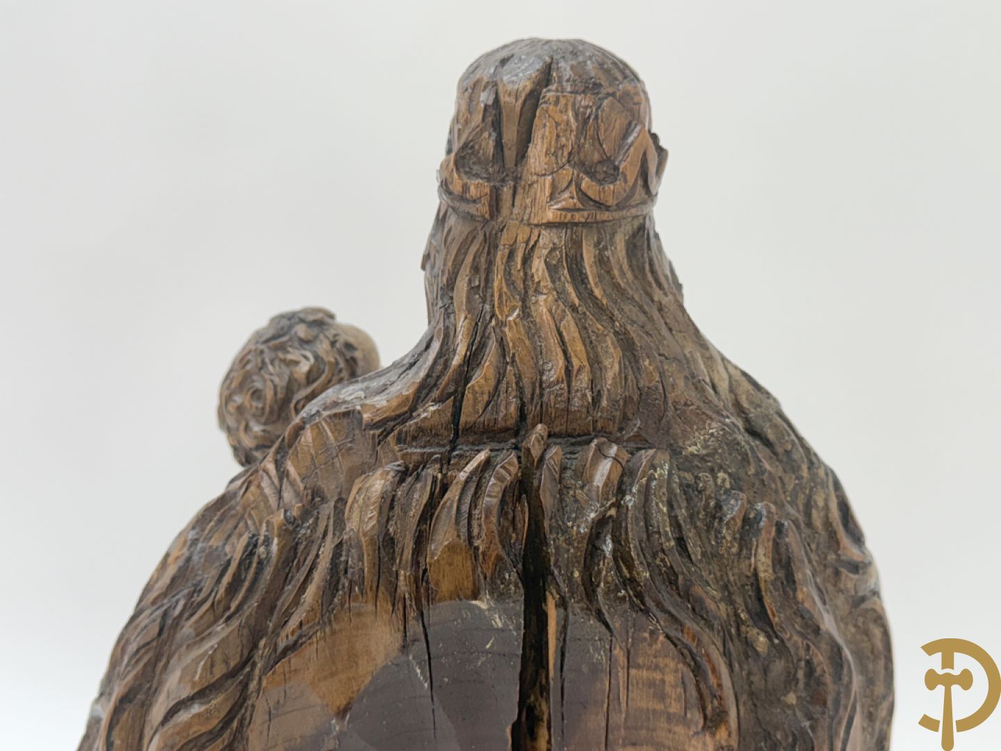 Houtsculptuur Madonna met kind