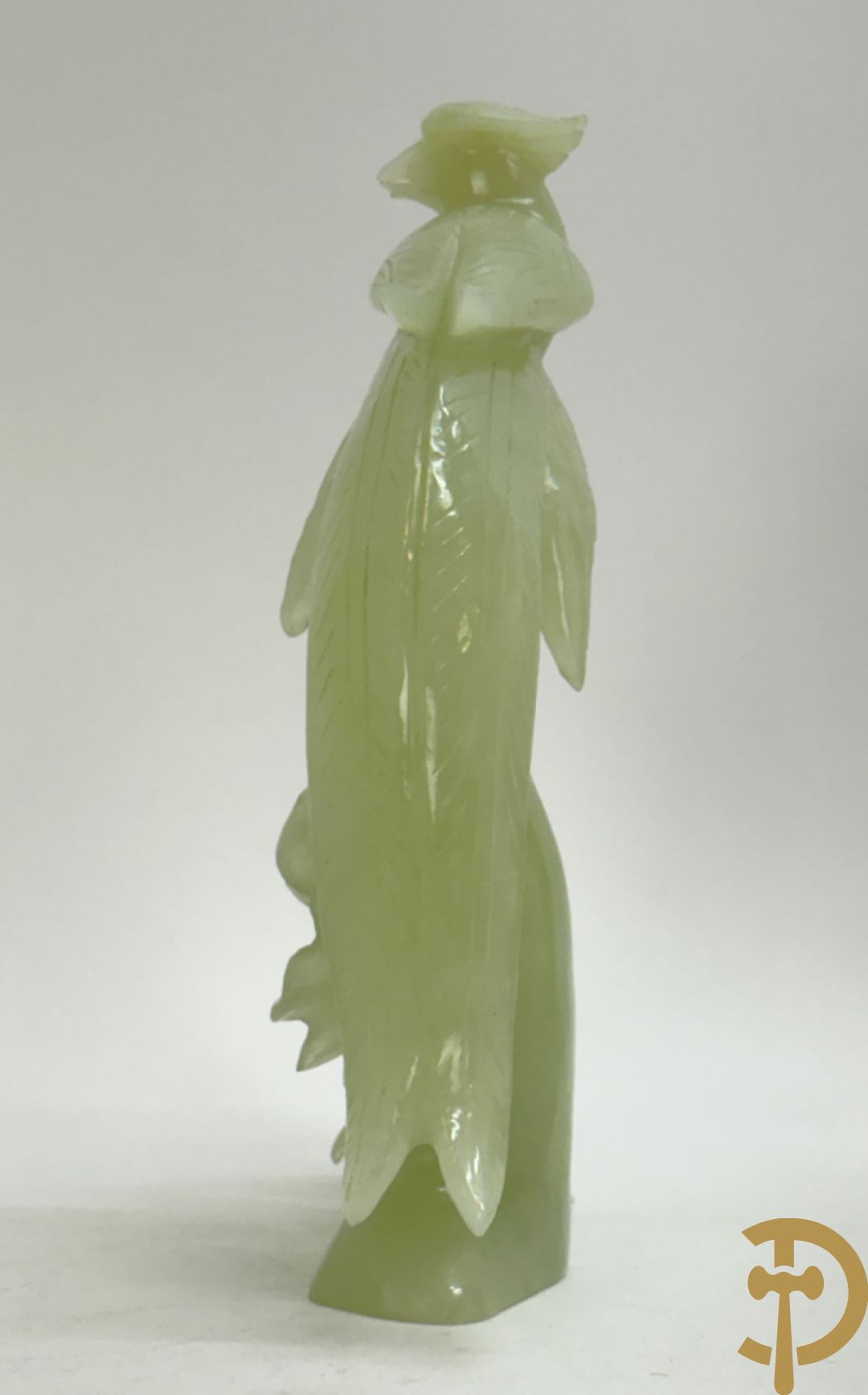 Jadeiet sculptuur van boom met vogels + koppel vogels op bloemen in jadeiet + 2 vogels op tak in jadeiet