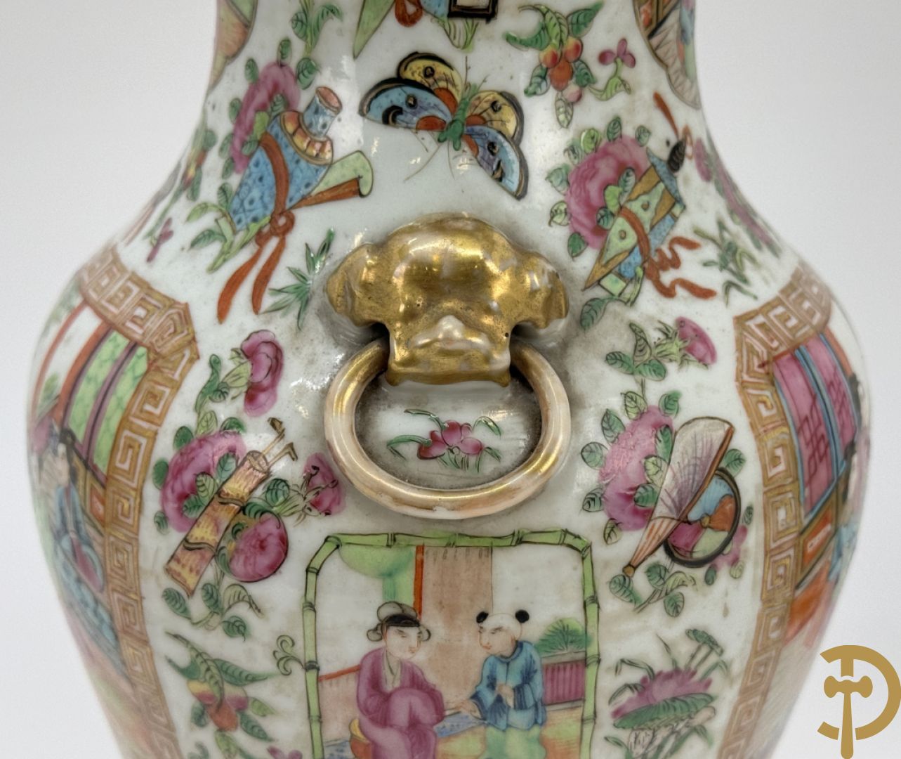 Paar Chinese porseleinen Kanton vazen