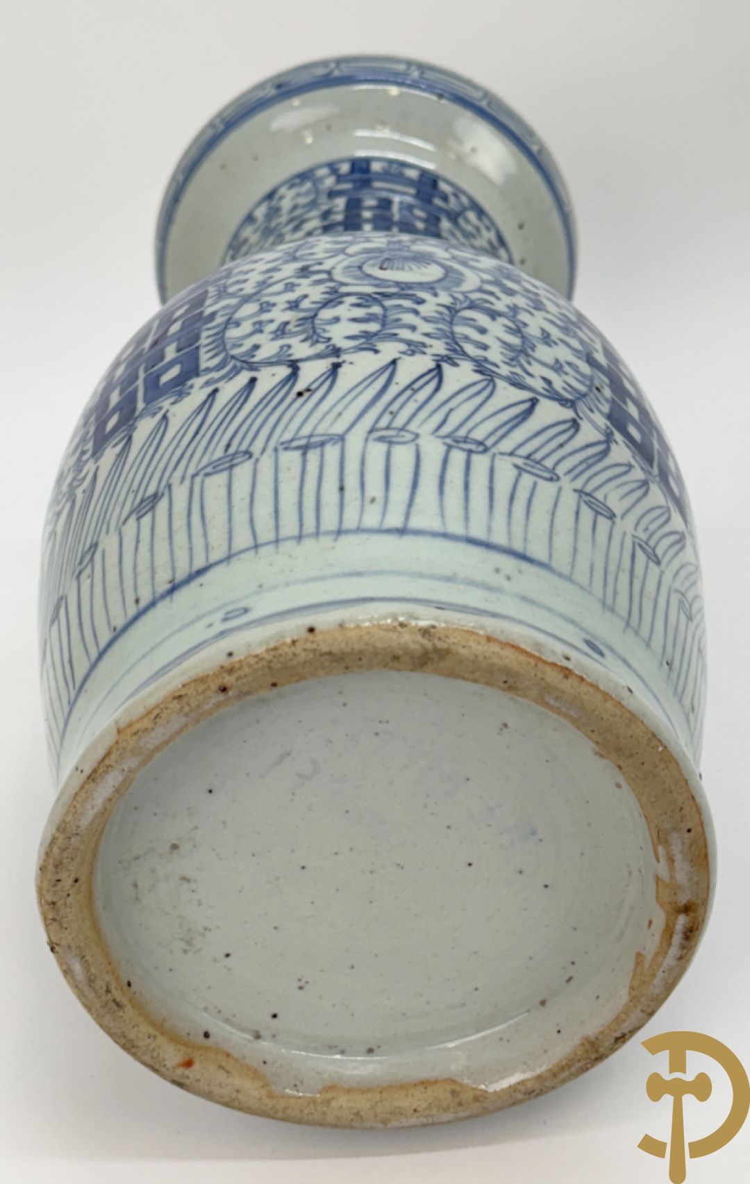 Chinese porseleinen blauw/wit vaas met tekens