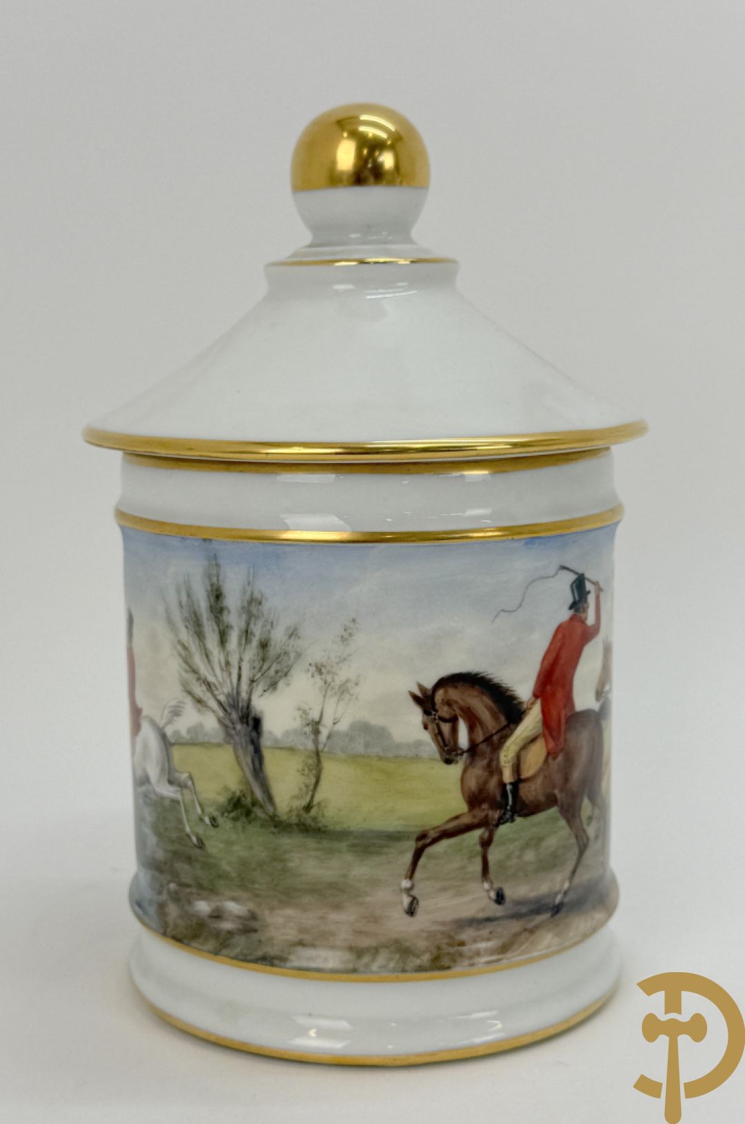 Milieu de table in porselein met bloemendecor + geajoureerde porseleinen Limoges coupe + porseleinen vaasje met cupido