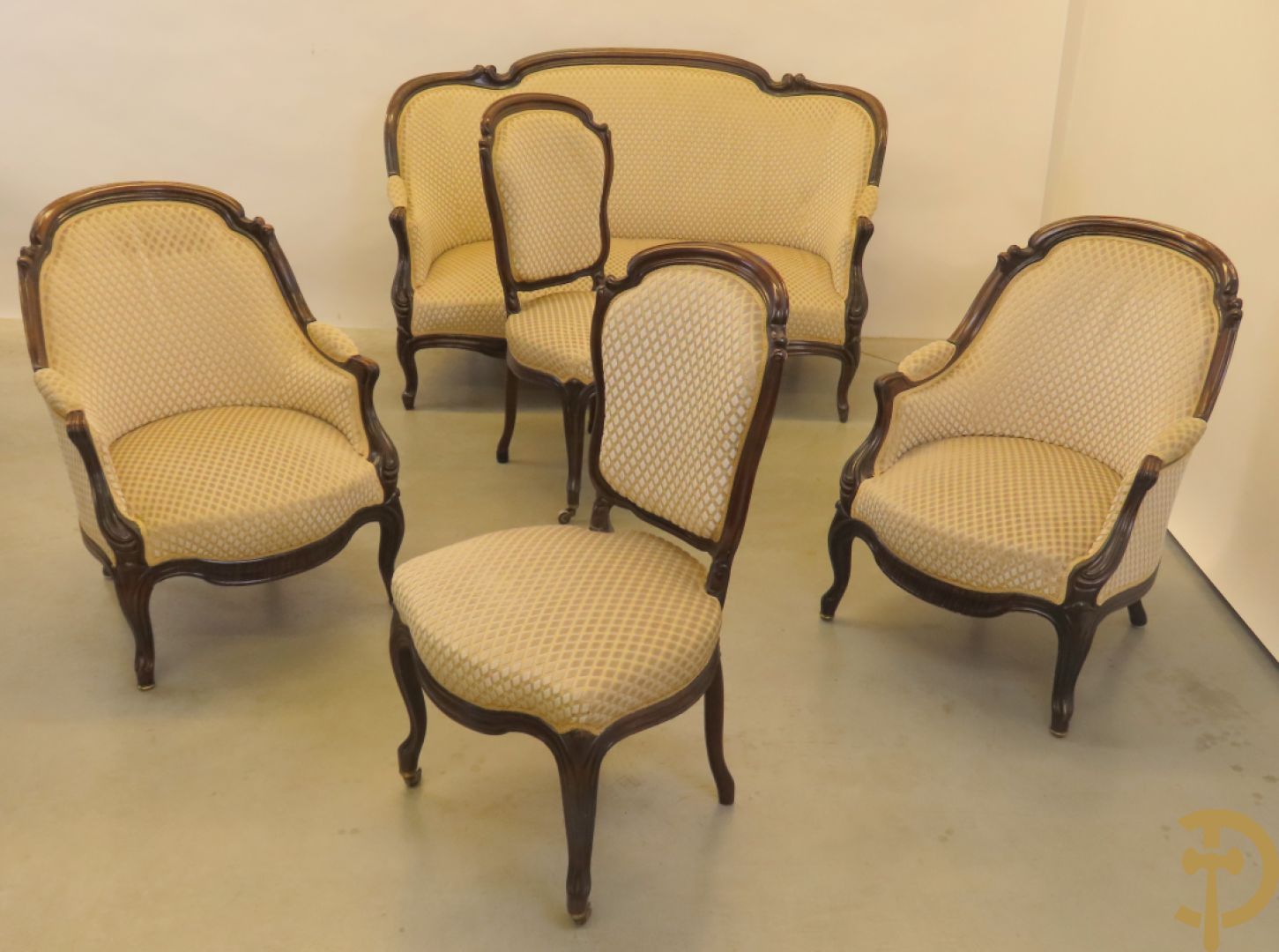 Louis Philippe salonensemble bestaande uit canapé, 2 armzetels en 2 stoelen