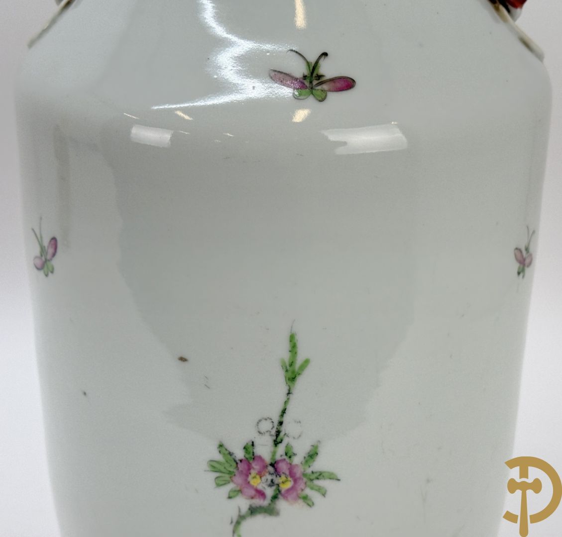 Chinese porseleinen vaas met decor van bloemen en vogels