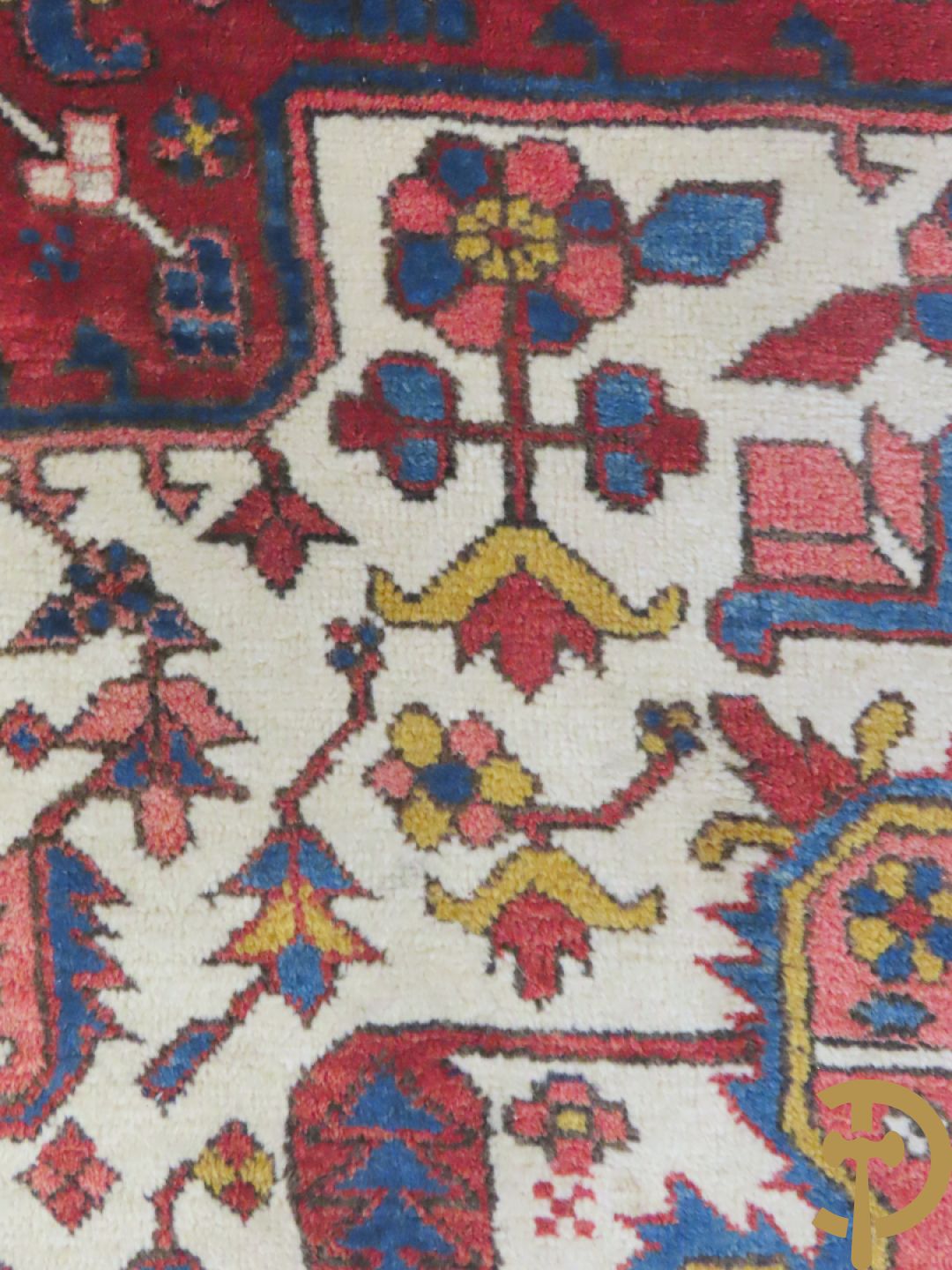 Oosters handgeknoopt tapijt Heriz