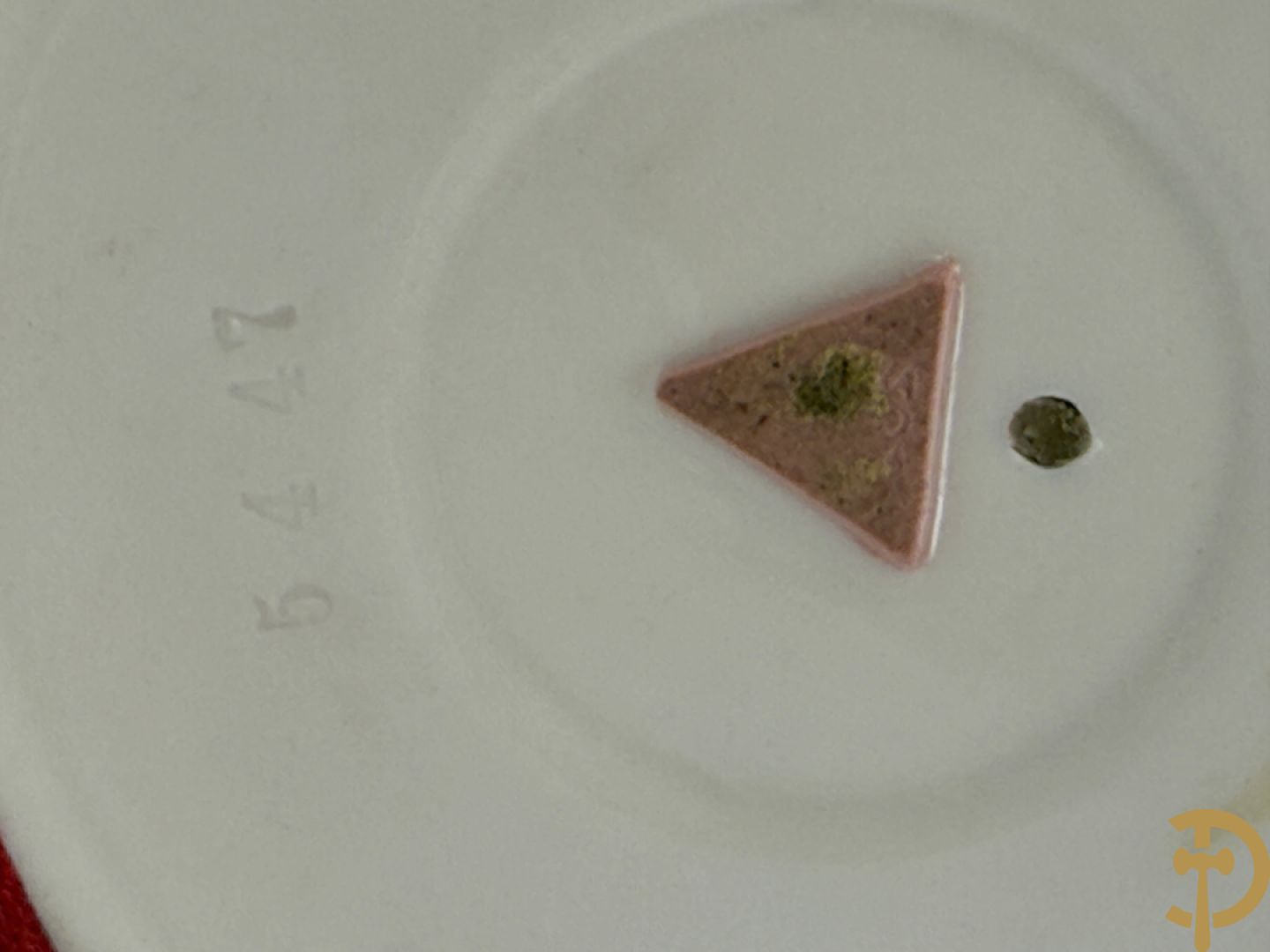 Paar Royal Dux vazen met guirlandes, Louis XVI stijl , nummer 5447