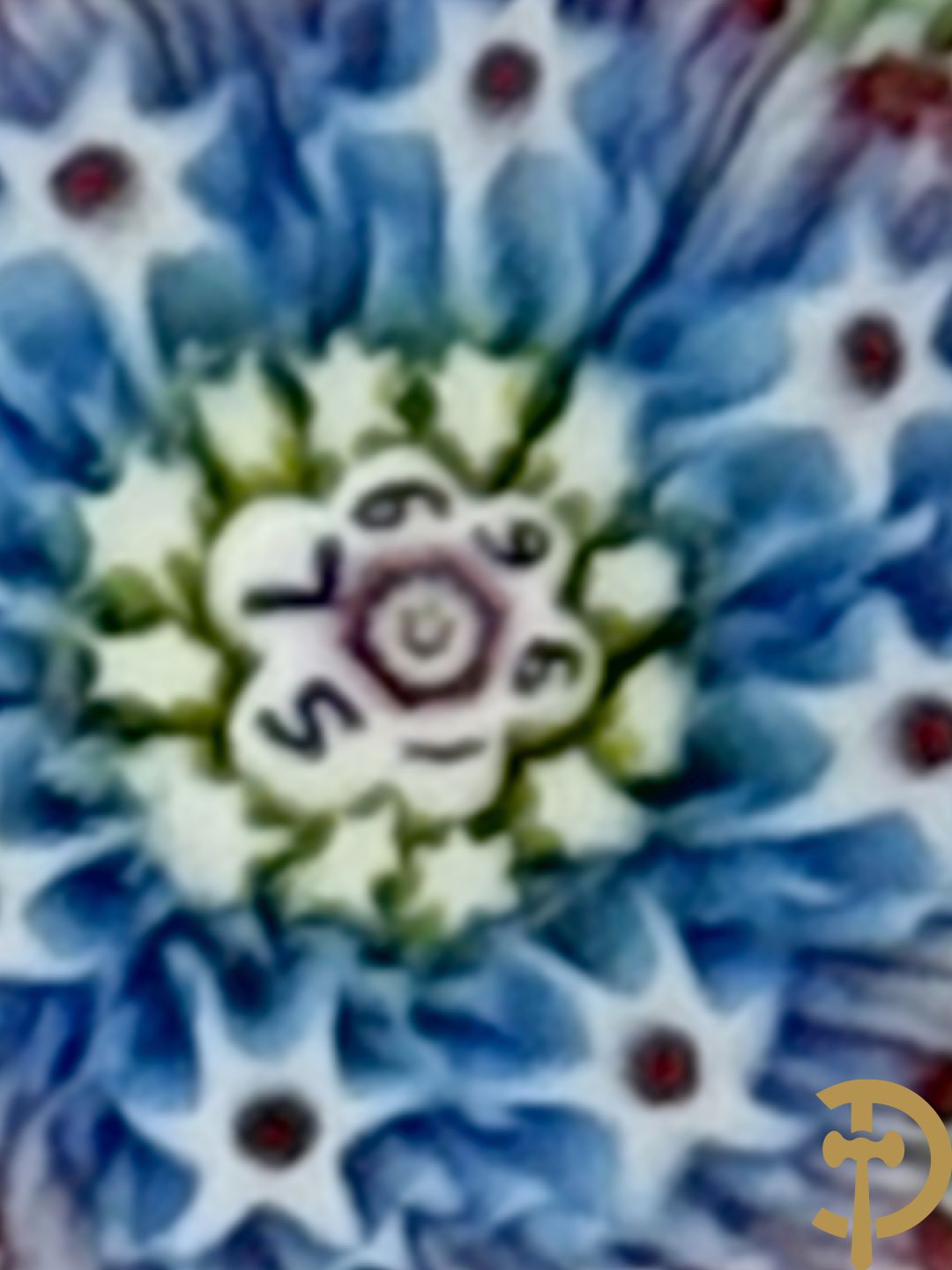 Saint Louis : Presse papier met mille fleurs decor, gedateerd 1969