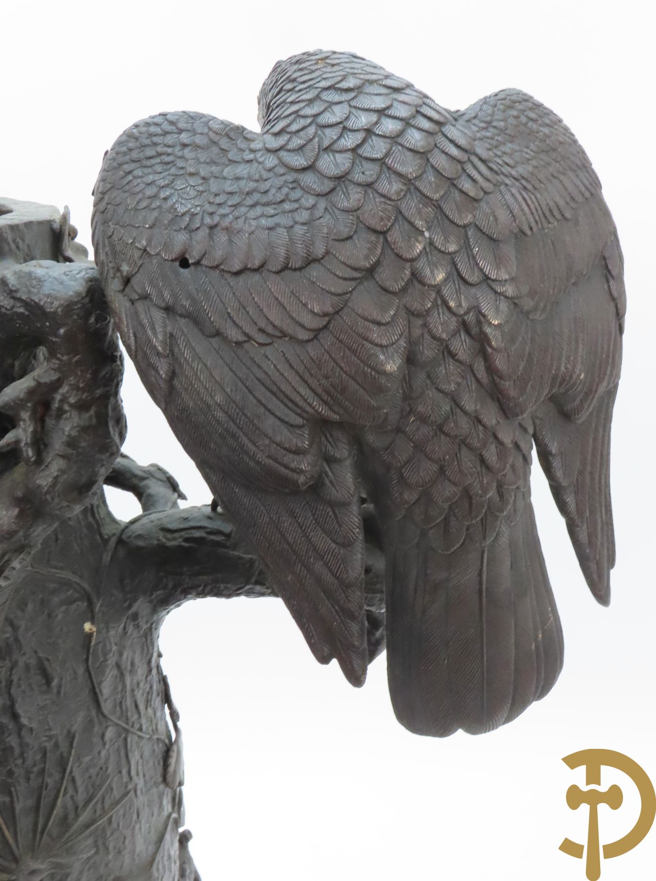 Bronzen ornament van boomstronk met takken en adelaar