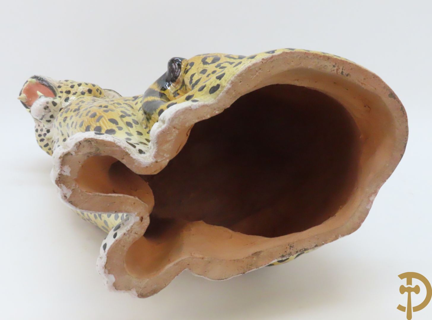 Keramieken luipaard, onderaan gestempeld Made in Italy